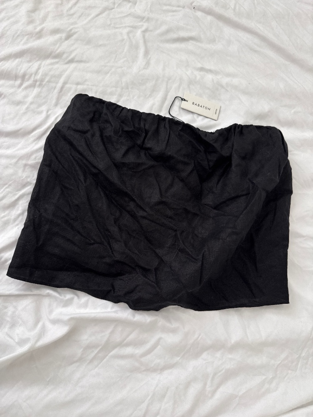 aritzia midtown tube top Size medium Details : - color: black - condition: NW
